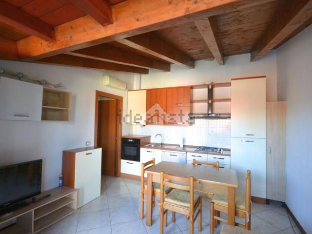 Appartamento in vendita di 61 m² in Via L. Cadorna, 22