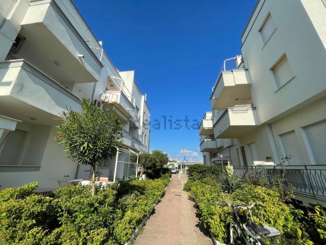Appartamento in vendita di 61 m² in Via Lungomare, 138