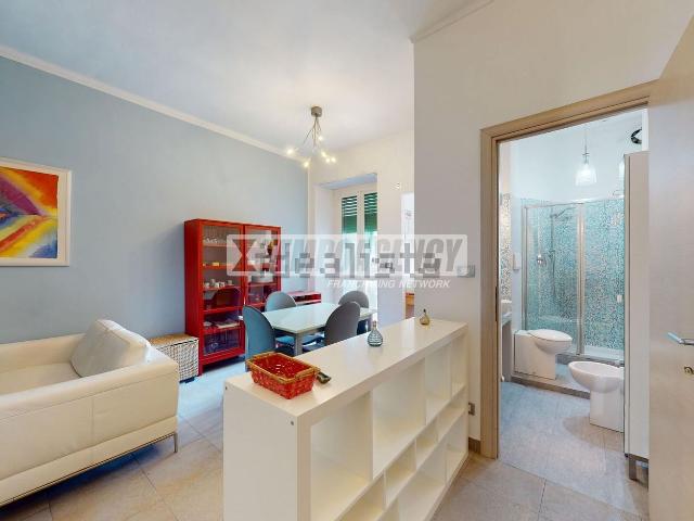 Appartamento in vendita di 61 m² in Via Omegna, 23