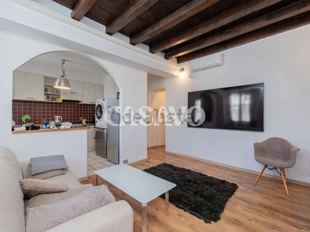 Appartamento in vendita di 61 m² in Via Paolo Sarpi, 8