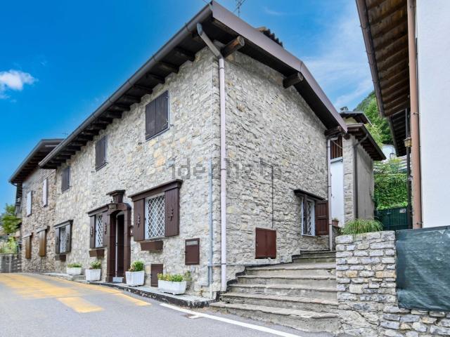 Appartamento in vendita di 61 m² in Via Poggio Ama