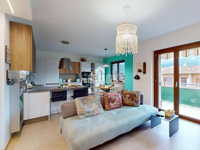 Appartamento in vendita di 61 m² in Via Provinciale, 67
