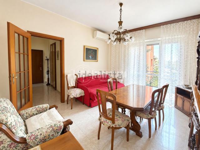 Appartamento in vendita di 61 m² in Via Savona, 90