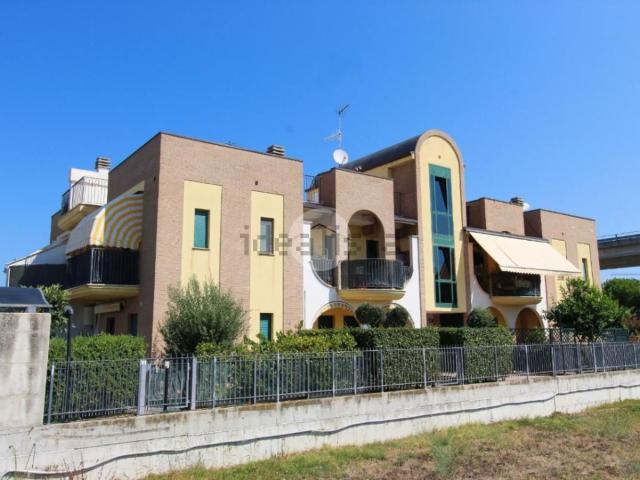 Appartamento in vendita di 61 m² in Viale dello Sport, 126