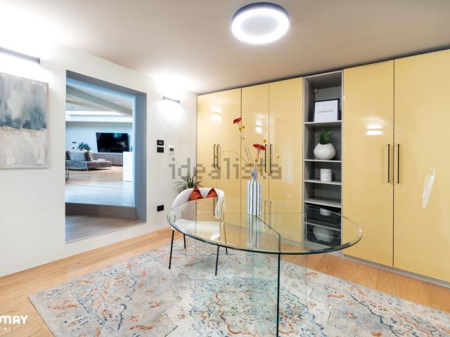 Appartamento in vendita di 625 m² in Via Achille Maiocchi, 22