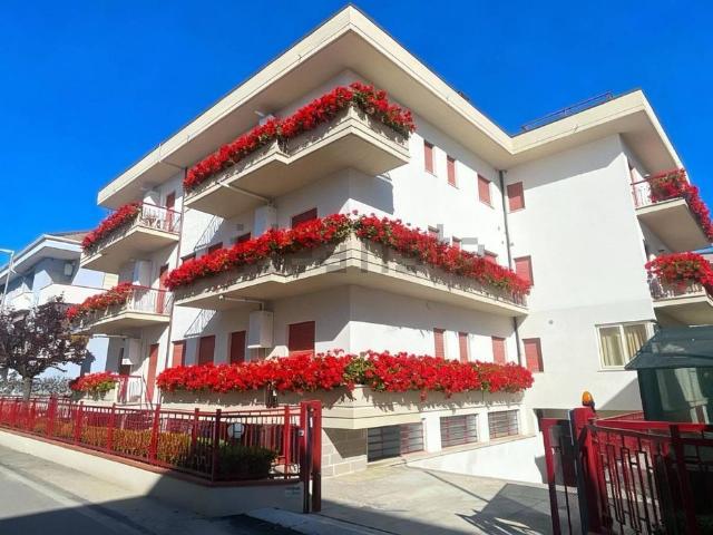 Appartamento in vendita di 62 m² in Via Emilia, 12