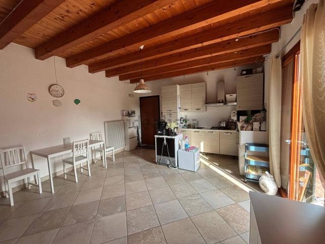 Appartamento in vendita di 62 m² in Via Postumia Centro, 49