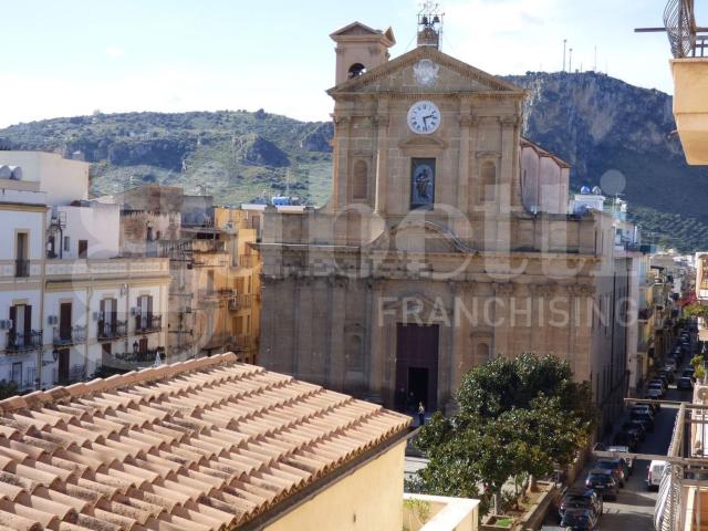 Appartamento in vendita di 62 m² in Via Gregorietti