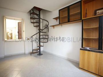 Appartamento in vendita di 62 m² in Via Luni