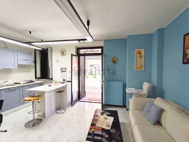 Appartamento in vendita di 62 m² in Via Regina Villa