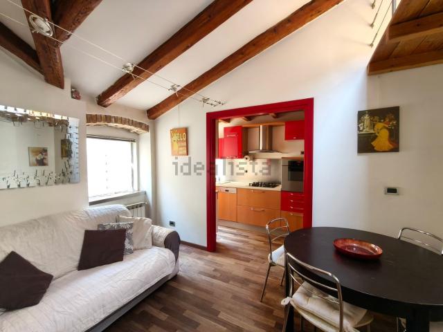 Appartamento in vendita di 62 m² in Via Sant&apos Apollinare, 2