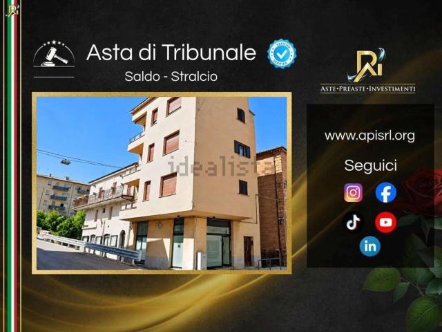 Appartamento in vendita di 62 m² in Viale Pietro Serafini, 4