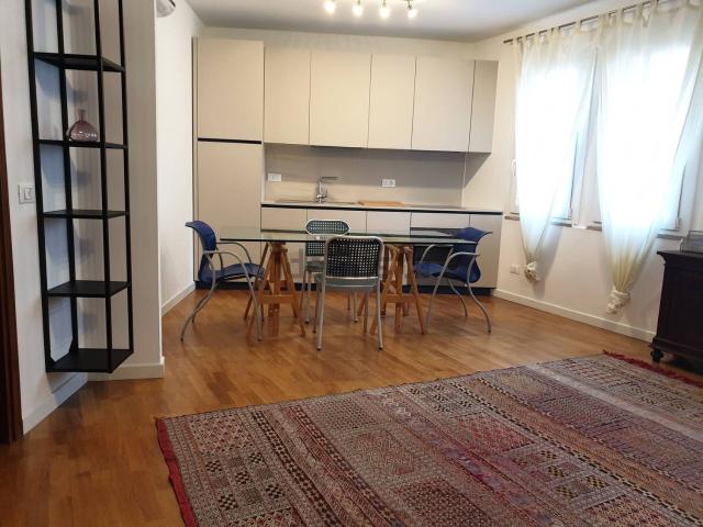 Appartamento in vendita di 62 m² in Viale Rimembranze, 19