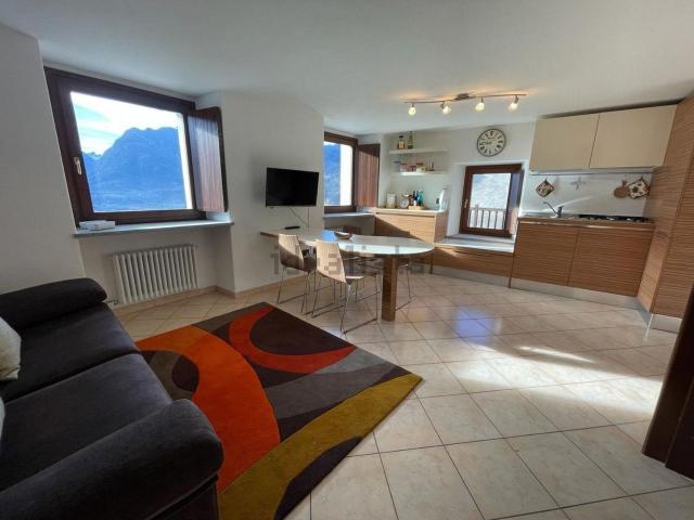 Appartamento in vendita di 67 m² in Frazione la Cure, 5