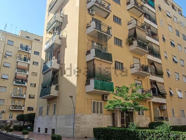 Appartamento in vendita di 67 m² in Via Tuscolana