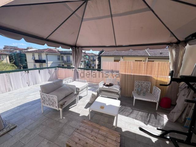 Appartamento in vendita di 67 m² in Via A. Cecioni