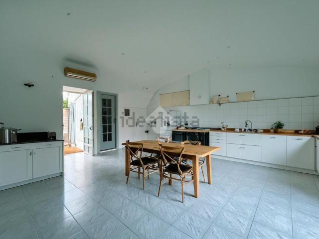 Appartamento in vendita di 67 m² in Via Antonio de Luca, 11