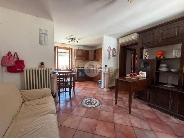 Appartamento in vendita di 67 m² in Via Corte dei Manetti, 24