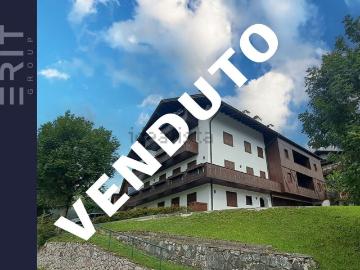 Appartamento in vendita di 67 m² in Via del Castello