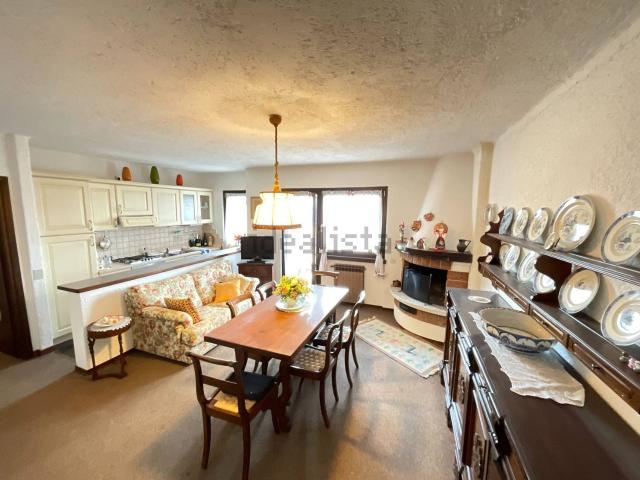 Appartamento in vendita di 67 m² in Via Fodestal di Montecampione, 10