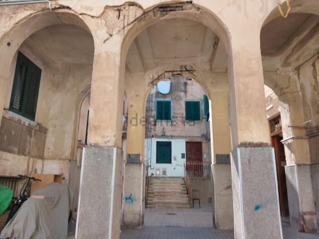 Appartamento in vendita di 67 m² in Via Leopoldo Nicotra, 13
