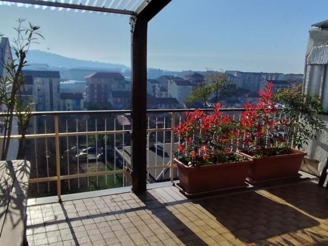 Appartamento in vendita di 67 m² in Via Luigi Palma di Cesnola, 38