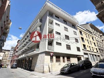 Appartamento in vendita di 67 m² in Via Michelangelo Buonarroti, 4