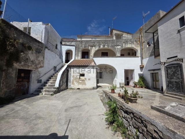 Appartamento in vendita di 67 m² in Via Piedicasale, 41