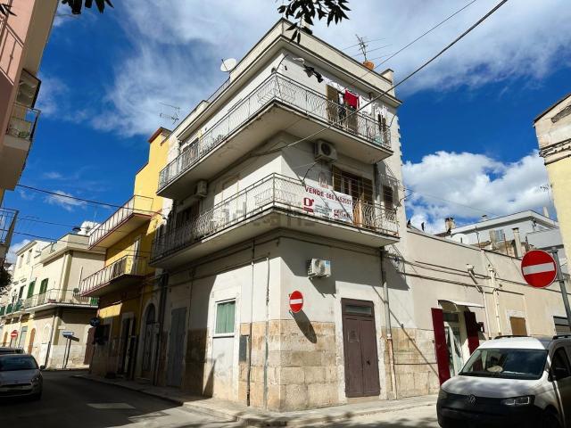 Appartamento in vendita di 67 m² in Via Piero Vannucci, 21