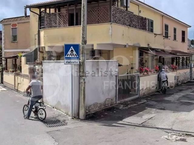 Appartamento in vendita di 67 m² in Via Romana Antica, 7