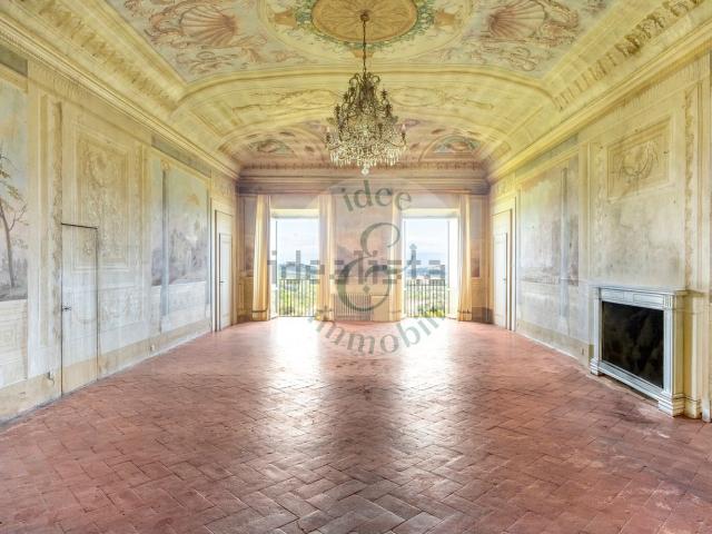 Appartamento in vendita di 640 m² in Via Quintole per le Rose