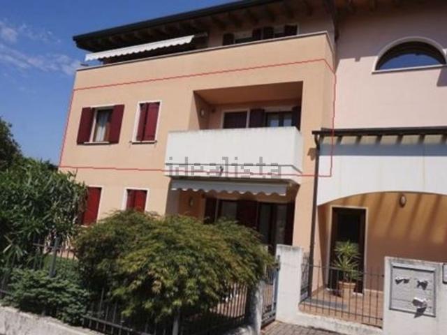 Appartamento in vendita di 64 m² in Via Tenente Zanon, 6