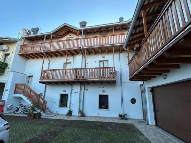Appartamento in vendita di 64 m² in Via Udine, 17