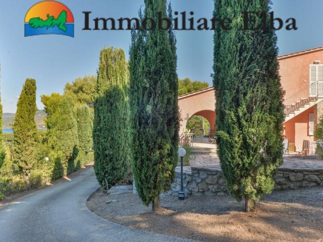 Appartamento in vendita di 64 m² in Via Barabarca