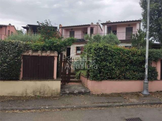 Appartamento in vendita di 64 m² in Via Borgo