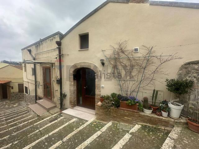 Appartamento in vendita di 64 m² in Via Cassola, 2