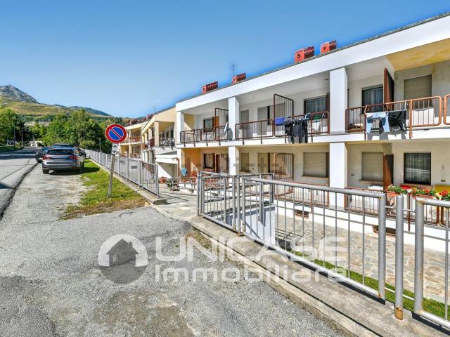 Appartamento in vendita di 64 m² in Via Cave, 612