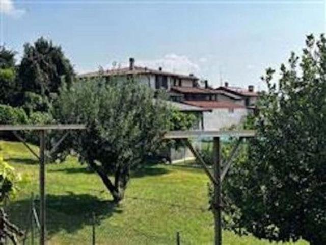 Appartamento in vendita di 64 m² in Via Cesare Battisti