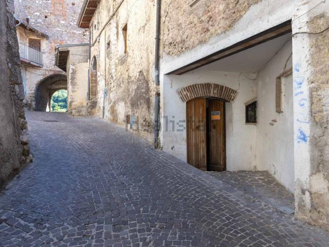 Appartamento in vendita di 64 m² in Via Cliternia