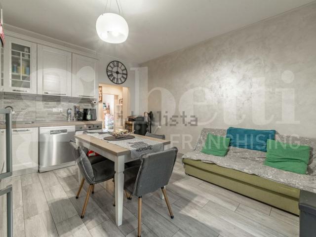 Appartamento in vendita di 64 m² in Via dei Narcisi, 3
