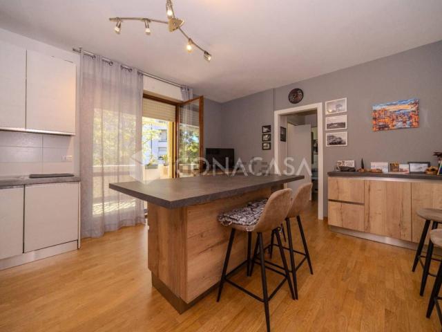 Appartamento in vendita di 64 m² in Via della Costituzione