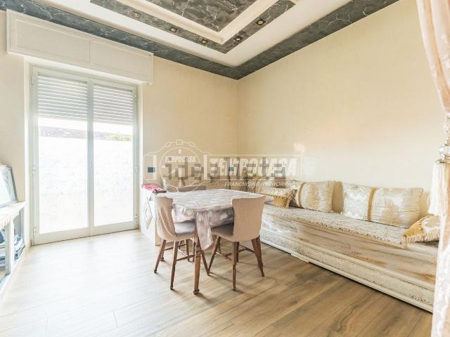 Appartamento in vendita di 64 m² in Via Europa, 30