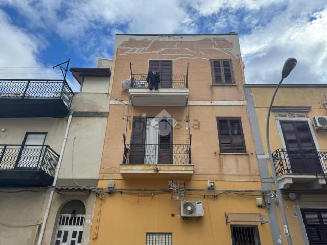 Appartamento in vendita di 64 m² in Via Francesco Lucchesi Palli, 22