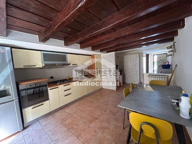 Appartamento in vendita di 64 m² in Via Gaetano Donizetti