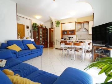 Appartamento in vendita di 64 m² in Via Gioacchino Rossini, 3