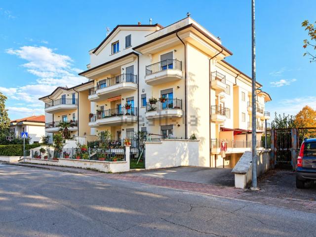 Appartamento in vendita di 64 m² in Via Marco Iachini, 39