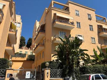 Appartamento in vendita di 64 m² in Via Seneca, 10