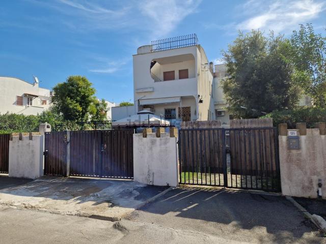 Appartamento in vendita di 64 m² in Viale delle Vele, 12