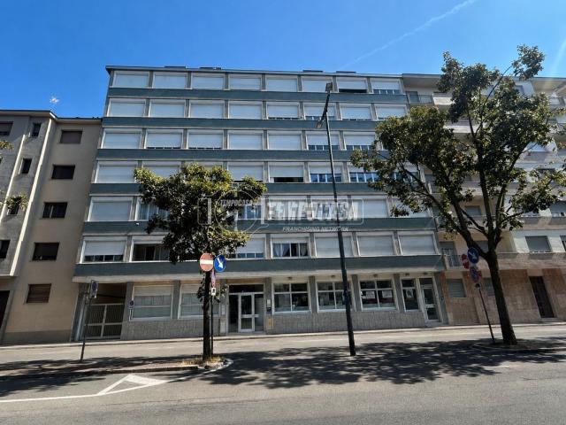 Appartamento in vendita di 65 m² in Corso Alla Vittoria, 40