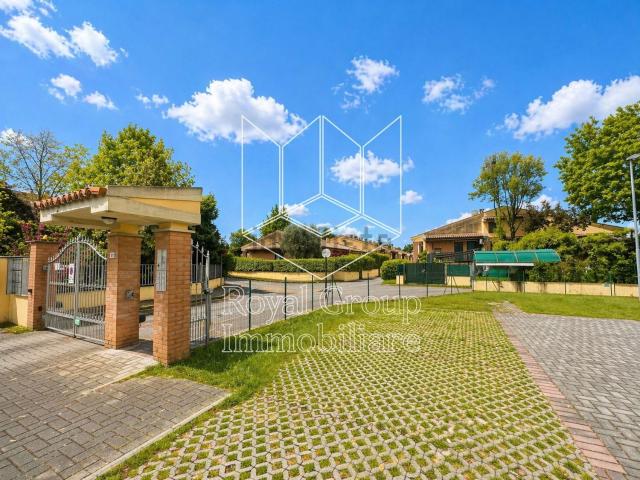 Appartamento in vendita di 65 m² in Strada Vallazza, 127